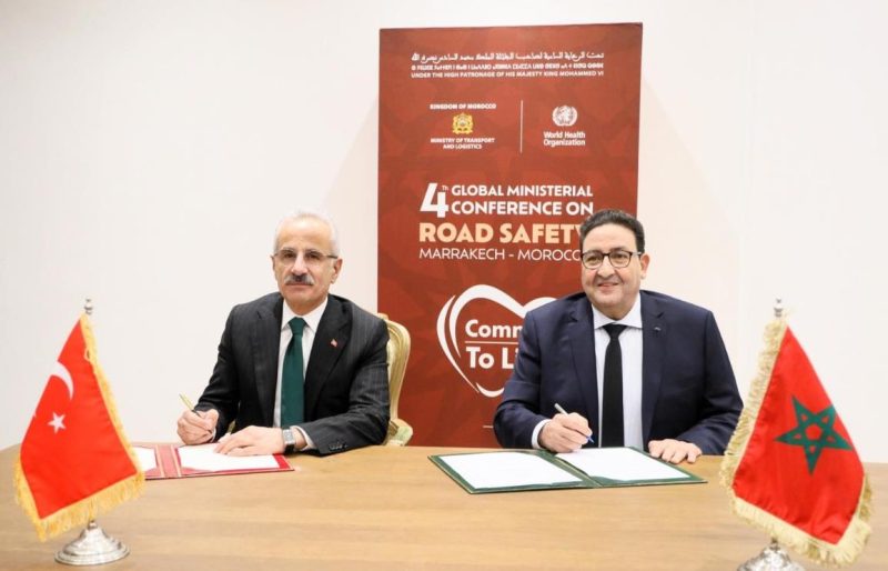 وزير النقل واللوجستيك المغربي عبدالصمد قيوح، ونظيره التركي عبدالقادر أورال أوغلو