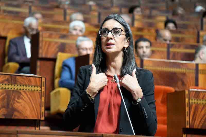 نادية فتاح العلوي وزيرة الإقتصاد و المالية