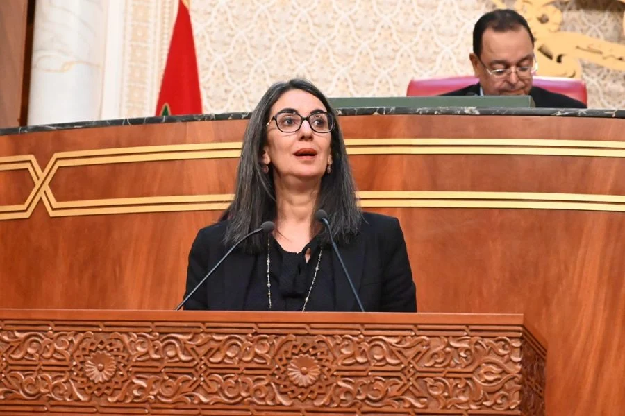نادية فتاح