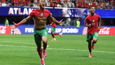 سفيان رحيمي (يسار) يحتفل بهدفه خلال مباراة المغرب وهايتي (4-2) يوم 25 يونيو 2026 في نهائيات كأس العالم 2026، على ملعب مرسيدس بنز، في أتلانتا، الولايات المتحدة. © Xinhua/Icon Sport